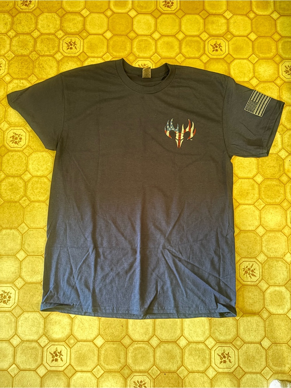 Gildan Navy blue Short-Sleeve Tee with American Flag Accent.